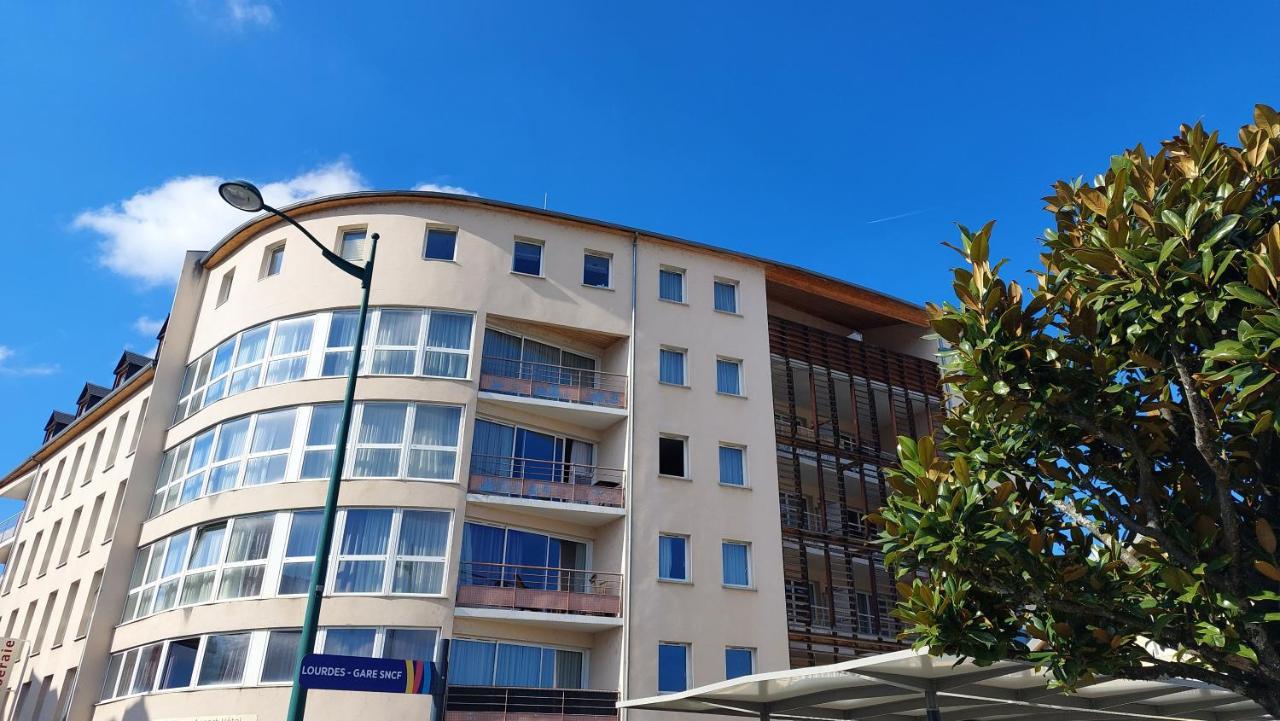 Studio Moderne Et Equipe Lourdes Centre Apartamento Exterior foto
